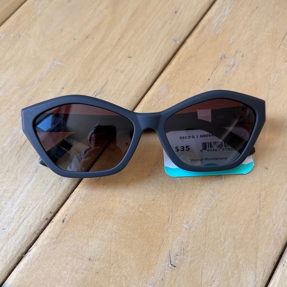 Goodr - Picture 1 of 4